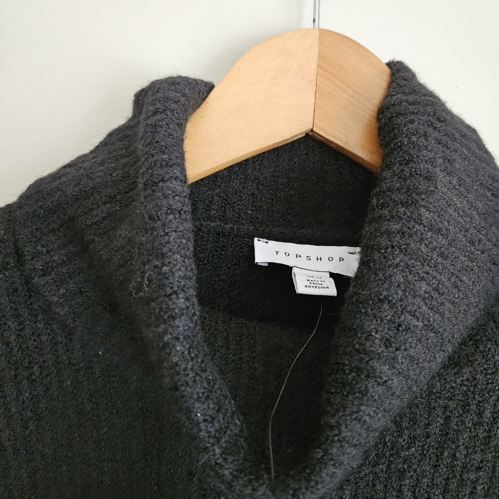 NWT Topshop Sweater Knit Turtleneck Drop Shoulder Fuzzy Black size 12 Large - Picture 7 of 7